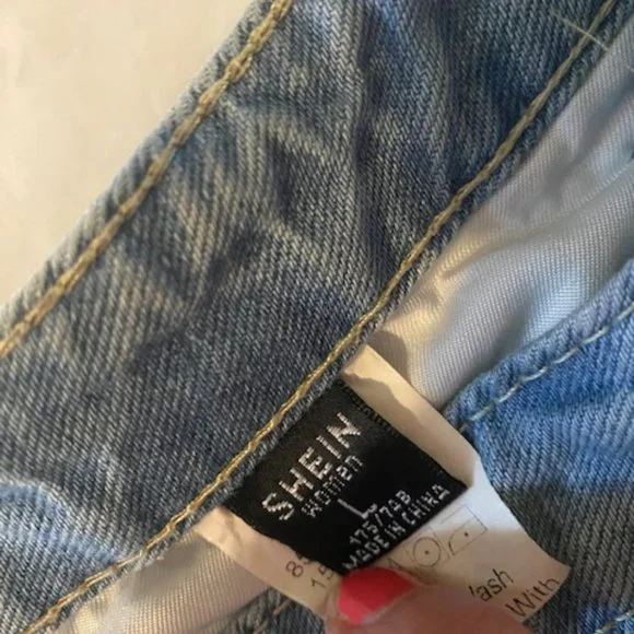 Shein Heart print Jeans size large wide leg - Picture 4 of 13